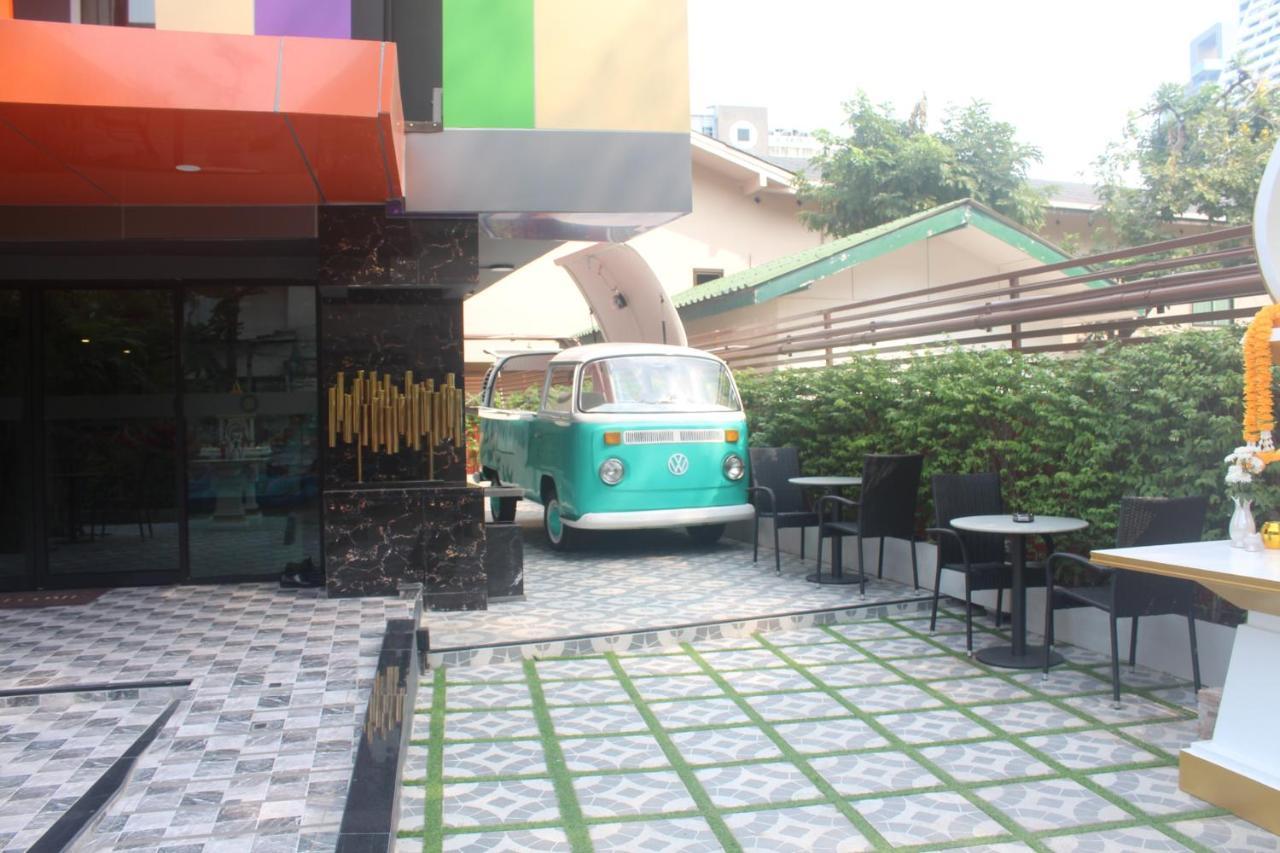 H-District Boutique Poshotel Bangkok Exterior foto