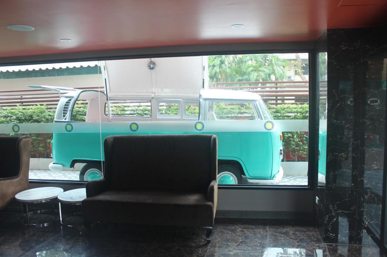 H-District Boutique Poshotel Bangkok Exterior foto